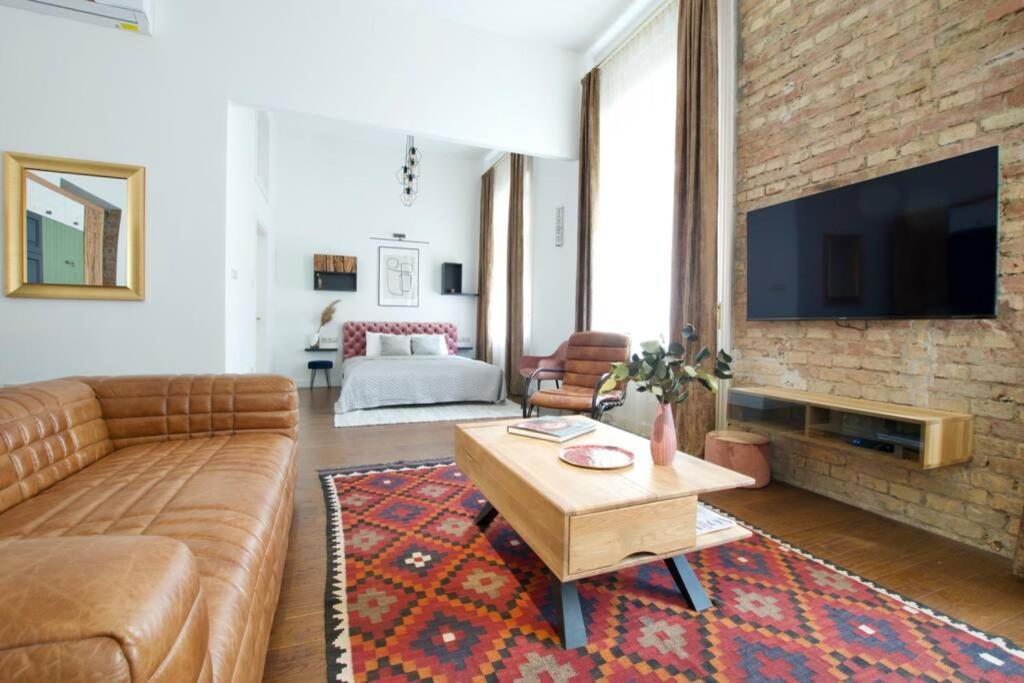 Premium Apartment By Hi5 - Best Ever Budapest Bagian luar foto